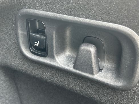 Certified 2024 Mercedes-Benz C 300 Sedan image 12