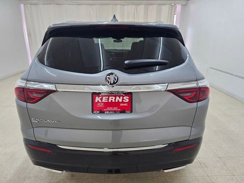 Used 2023 Buick Enclave Essence w/ Experience Buick Package AWD/4WD image 21