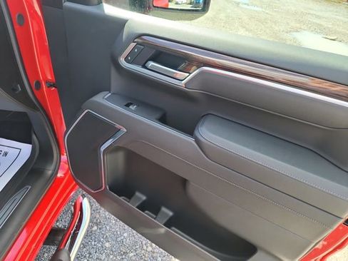 New 2026 Chevrolet Silverado 1500 LT w/ Leather Package image 12