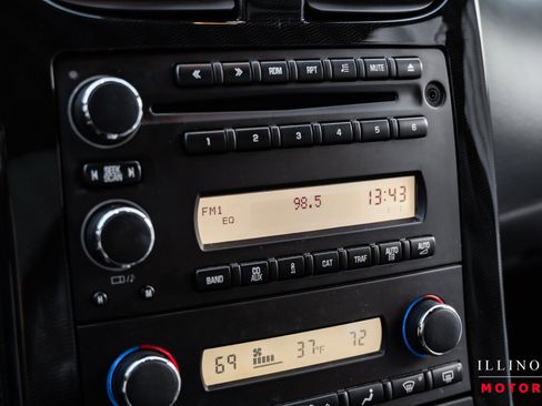 Used 2012 Chevrolet Corvette Coupe image 19