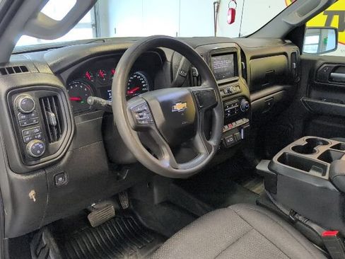 Used 2023 Chevrolet Silverado 1500 W/T w/ WT Safety Package AWD/4WD image 9