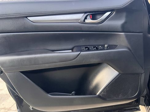 Used 2020 MAZDA CX-5 Touring image 11