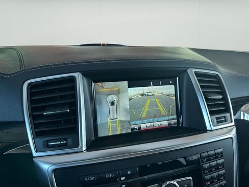 Used 2016 Mercedes-Benz GL 450 4MATIC image 20