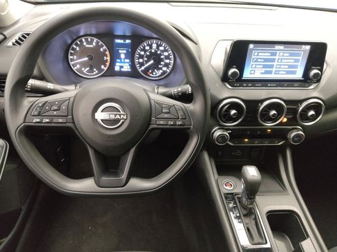 Used 2024 Nissan Sentra S image 22