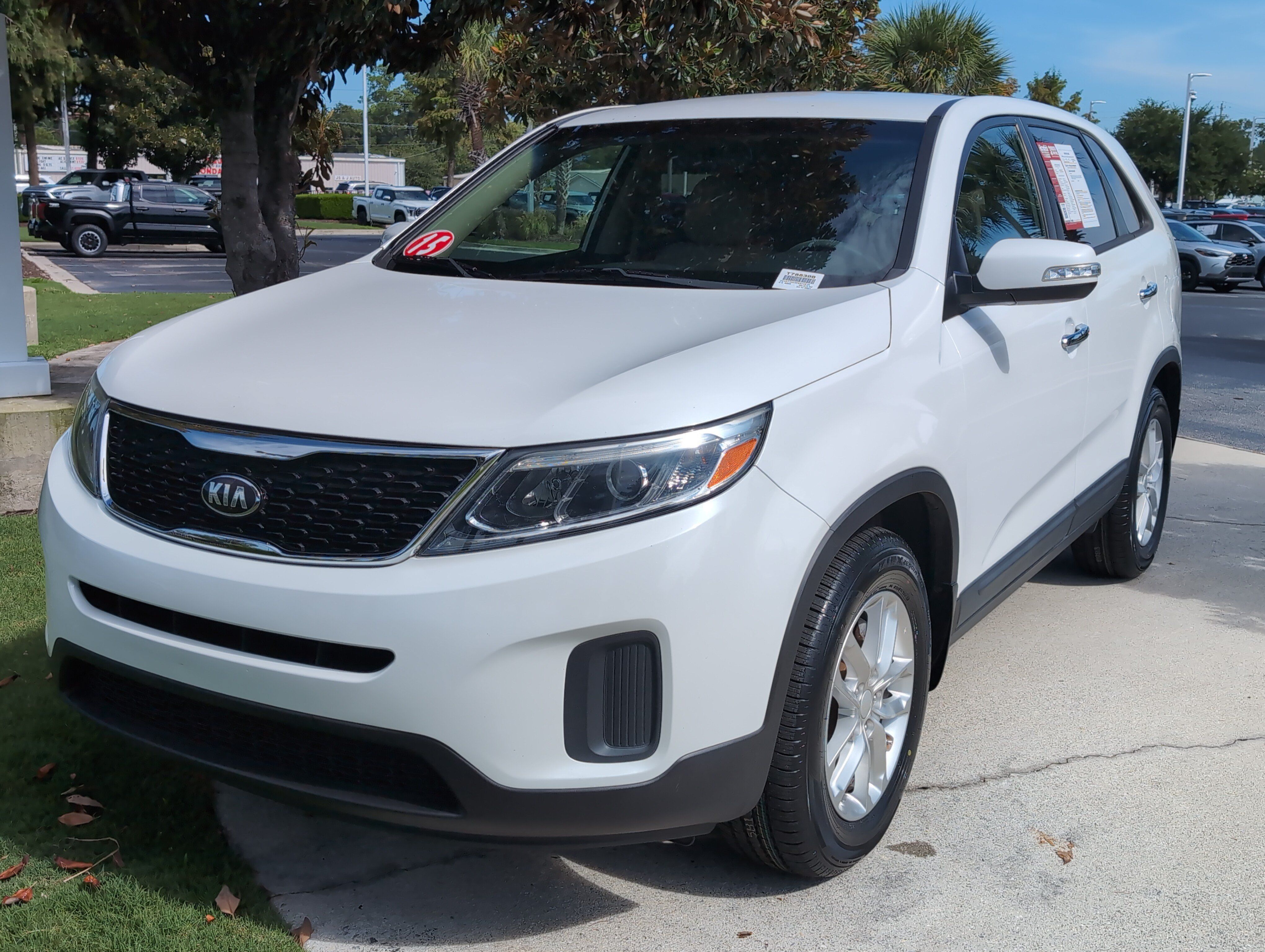 Used 2015 Kia Sorento LX FWD image 5