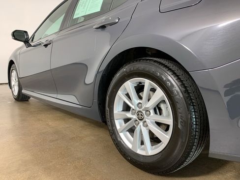 Used 2025 Toyota Camry LE image 36