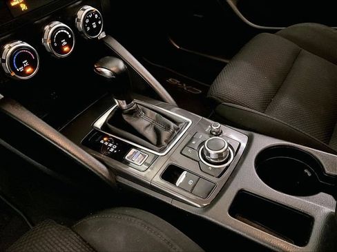 Used 2016 MAZDA CX-5 Touring w/ Bose/Moonroof Package FWD image 17
