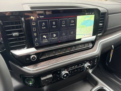 New 2026 GMC Sierra 1500 SLT w/ SLT Premium Package image 13