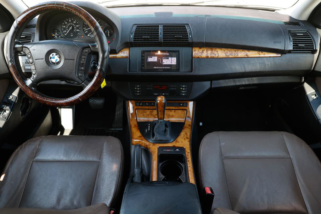 Used 2004 BMW X5 3.0i AWD/4WD image 2