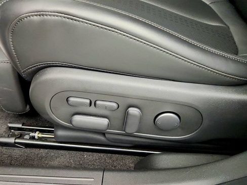 Used 2025 Hyundai Ioniq 5 Limited RWD image 12