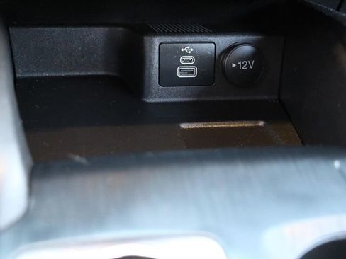 Used 2024 Ford Escape Active image 25