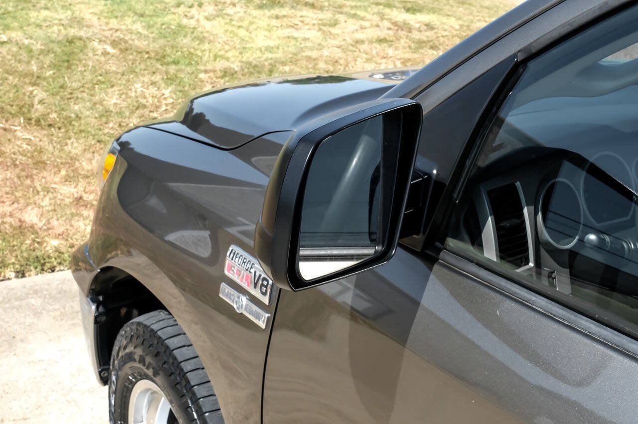 Used 2008 Toyota Tundra SR5 AWD/4WD image 40