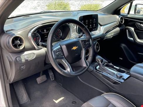 Used 2023 Chevrolet Blazer Premier w/ Enhanced Convenience Package FWD image 14