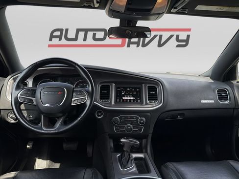 Used 2022 Dodge Charger SXT w/ Leather Interior Group RWD image 17