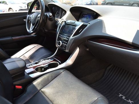 Used 2015 Acura TLX V6 w/ Technology Package image 33
