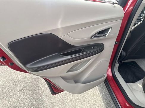 Used 2014 Buick Encore Leather image 18
