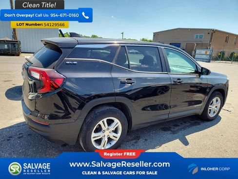 Used 2024 GMC Terrain SLE FWD image 4