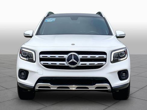 Used 2021 Mercedes-Benz GLB 250 4MATIC image 4