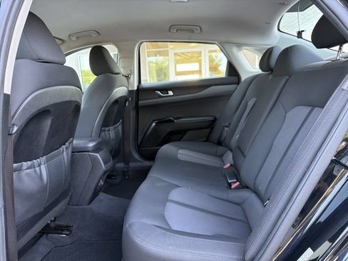 Used 2022 Kia K5 LXS FWD image 13