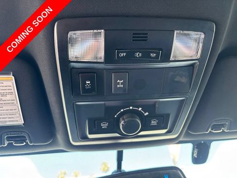 Used 2017 Toyota Tacoma TRD Off-Road AWD/4WD image 27