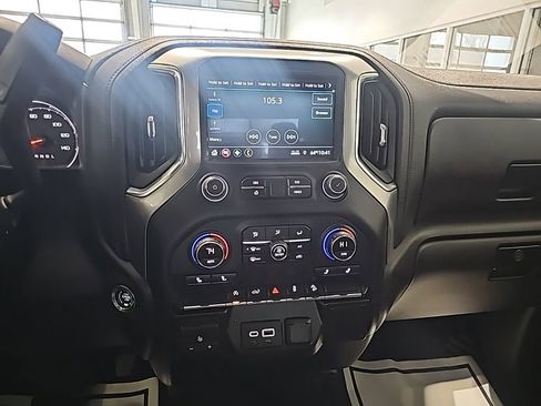 Used 2019 Chevrolet Silverado 1500 RST w/ All-Star Edition image 18