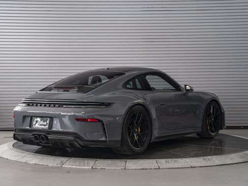 Used 2025 Porsche 911 GT3 RWD image 5