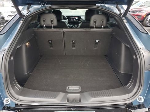 Used 2024 Buick Envista Sport Touring w/ Convenience I Package image 9