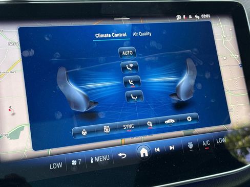 Used 2025 Mercedes-Benz E 350 4MATIC Sedan image 20