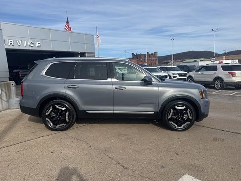 Used 2024 Kia Telluride S w/ S Sunroof Package image 8