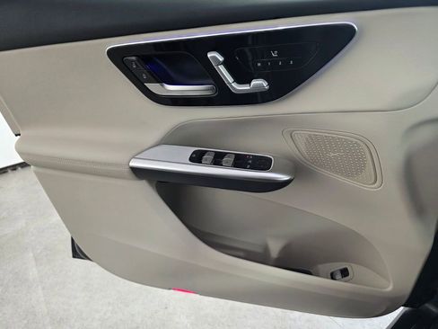 New 2026 Mercedes-Benz GLC 300 image 15