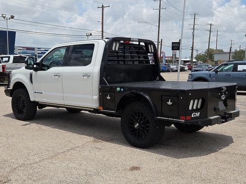 Used 2020 Ford F250 King Ranch w/ King Ranch Ultimate Package AWD/4WD image 3