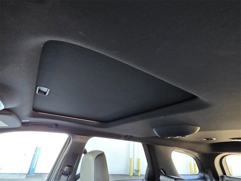 Used 2024 Dodge Durango GT image 7