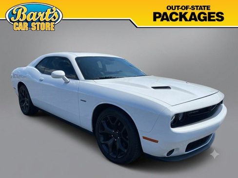 Used 2016 Dodge Challenger R/T Plus RWD image 1