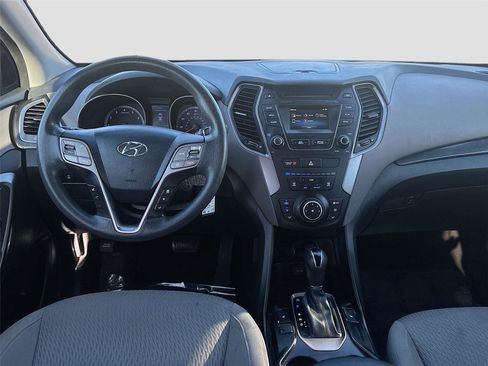Used 2016 Hyundai Santa Fe SE image 23