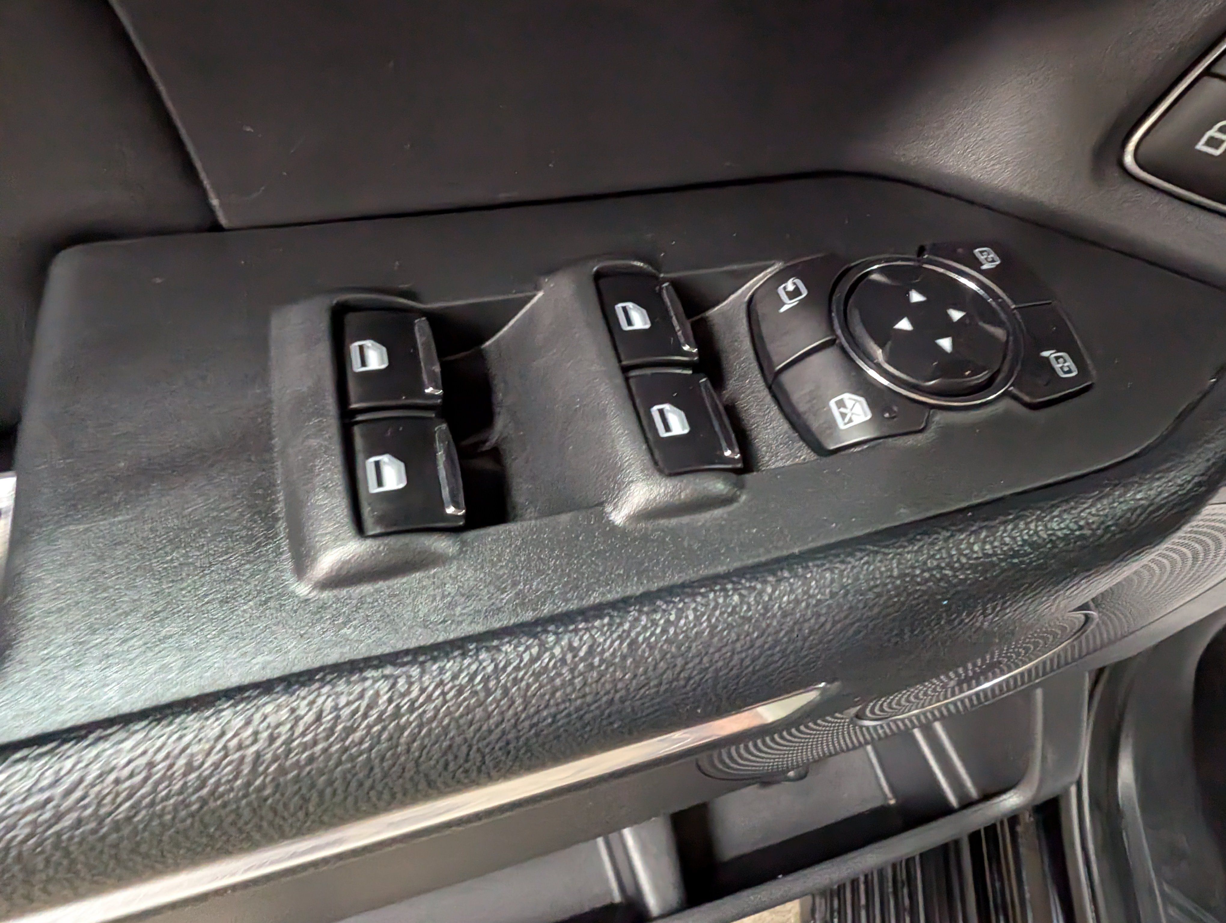 Used 2024 Ford Expedition Max XLT AWD/4WD image 13