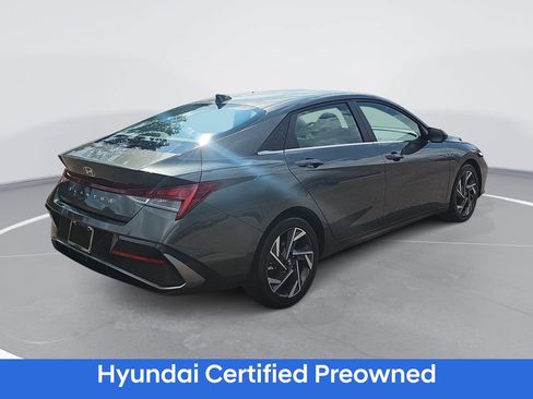 Certified 2025 Hyundai Elantra SEL FWD image 5