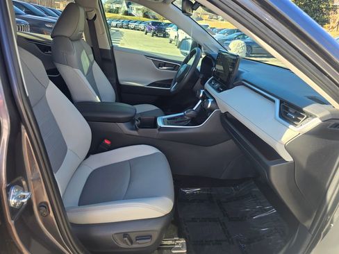 Used 2025 Toyota RAV4 Limited w/ Advanced Technology Package image 29