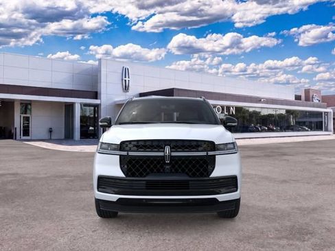 New 2026 Lincoln Navigator Black Label AWD/4WD image 6