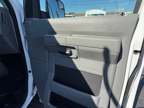 Used 2012 Ford E-250 and Econoline 250 w/ PWR Group image 21