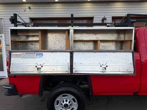 Used 2018 GMC Sierra 2500 2WD Regular Cab image 10