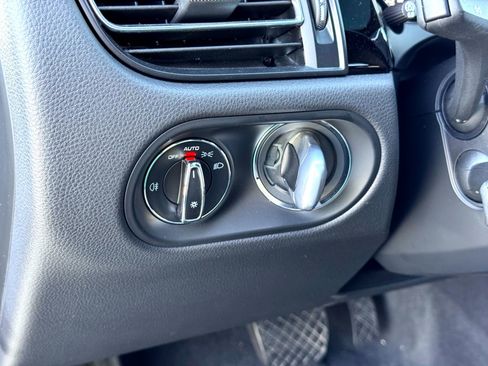 Used 2020 Porsche Macan image 17