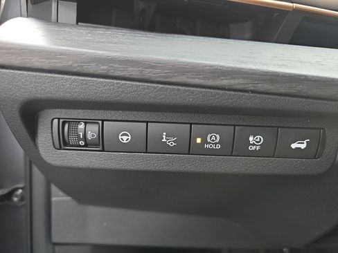 Certified 2023 Nissan Ariya EMPOWER+ image 26