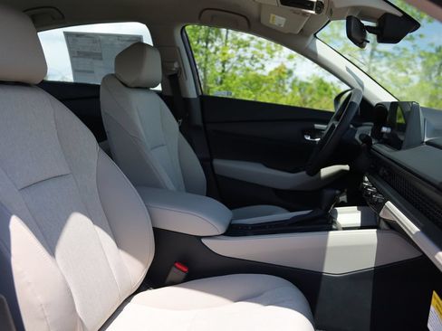 New 2026 Honda Accord LX image 34