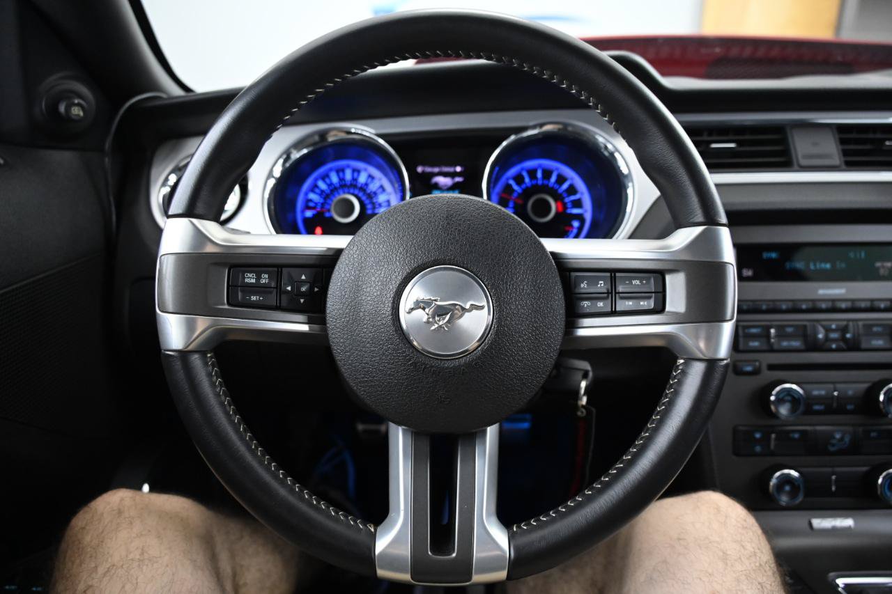 Used 2013 Ford Mustang GT Premium w/ Brembo Brake Pkg RWD image 24