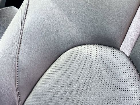 Used 2024 Toyota Camry XLE image 21