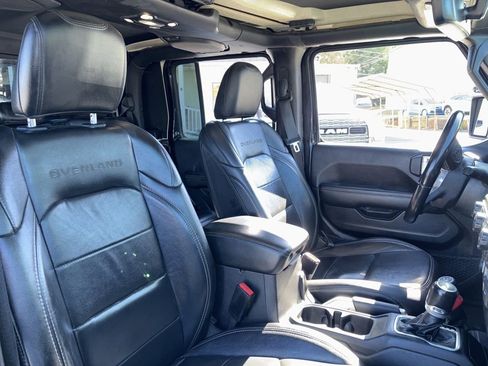 Used 2021 Jeep Gladiator Overland w/ Popular Equipment Package image 7