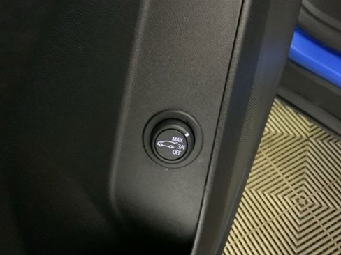 Used 2024 Chevrolet Equinox LT image 19