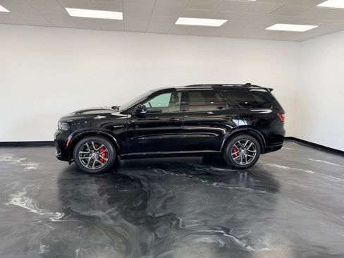 Used 2024 Dodge Durango R/T w/ Tow 'N Go Group AWD/4WD image 25