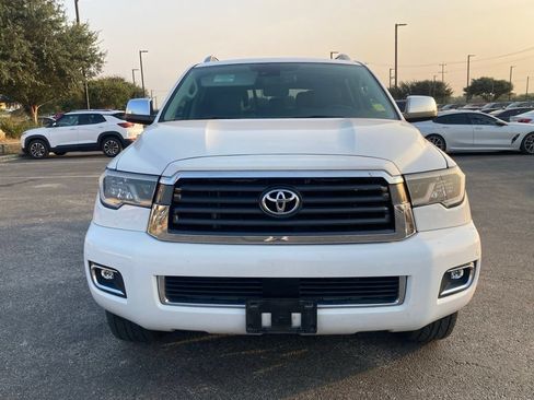 Used 2020 Toyota Sequoia Limited w/ Safety & Convenience Package RWD image 2