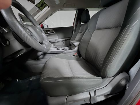 Used 2022 Mitsubishi Outlander ES image 15